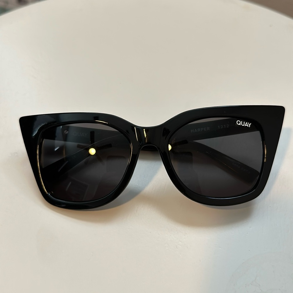 Quay cat eye sunglasses